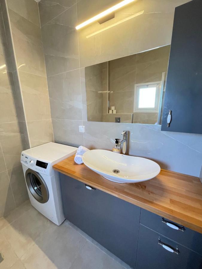 OnTheSea Bat Yam Apartment Bagian luar foto