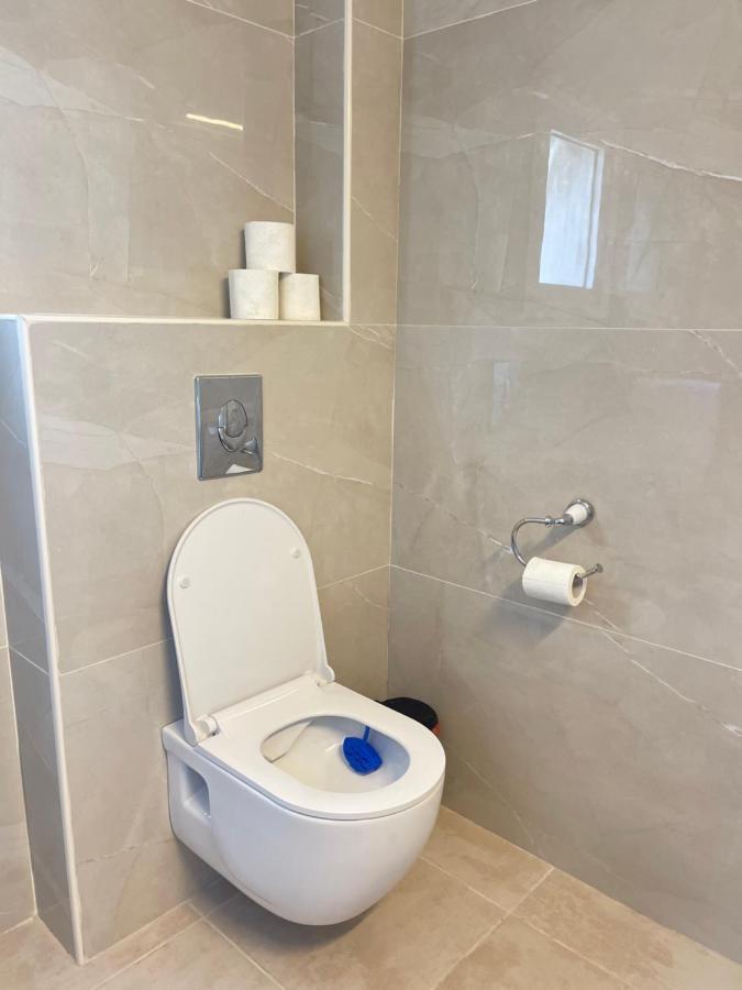 OnTheSea Bat Yam Apartment Bagian luar foto