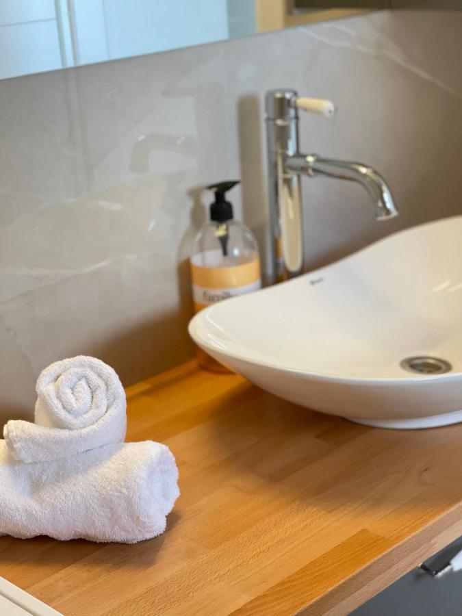 OnTheSea Bat Yam Apartment Bagian luar foto