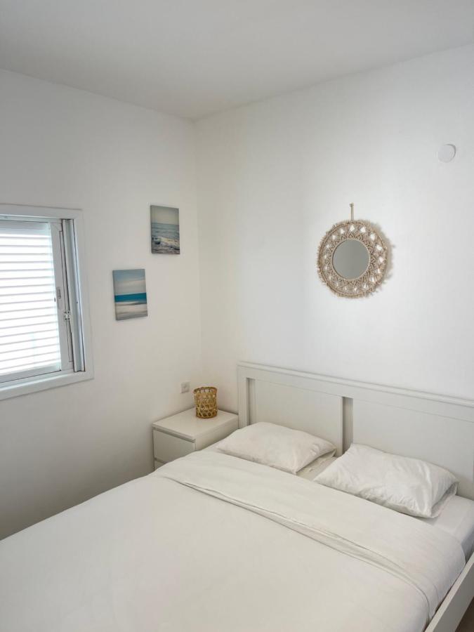 OnTheSea Bat Yam Apartment Bagian luar foto